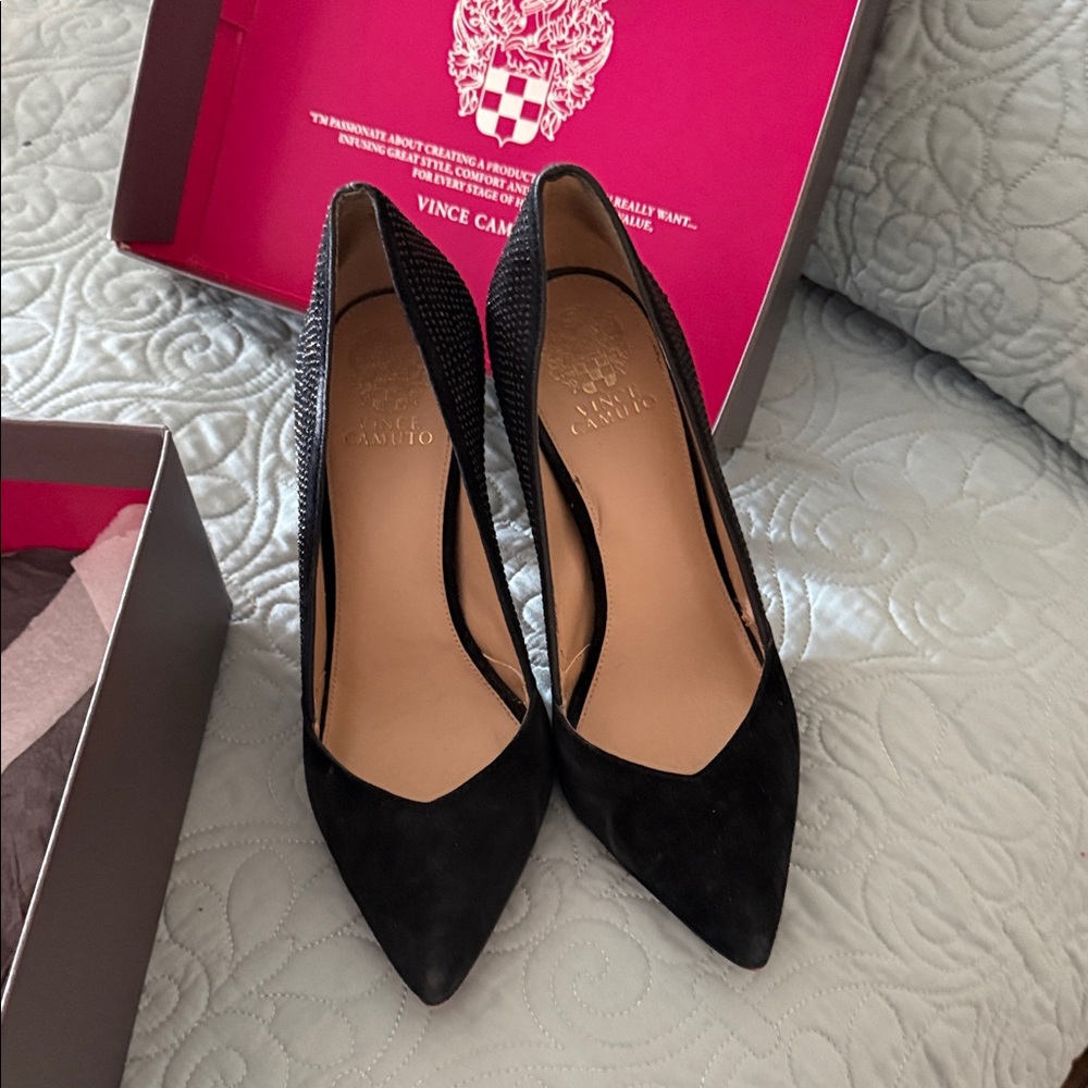 Vince Camuto black sparkle Suede Heels